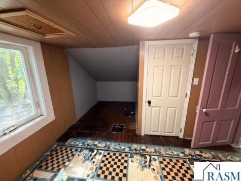 1621 N 4th Street Mankato MN 56001