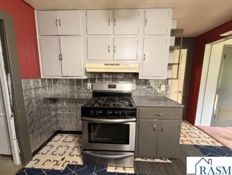 1621 N 4th Street Mankato MN 56001