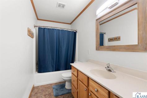 101 Teal Court Mankato MN 56001