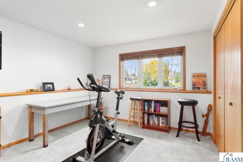 101 Teal Court Mankato MN 56001