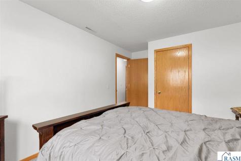101 Teal Court Mankato MN 56001