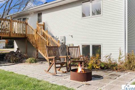 101 Teal Court Mankato MN 56001