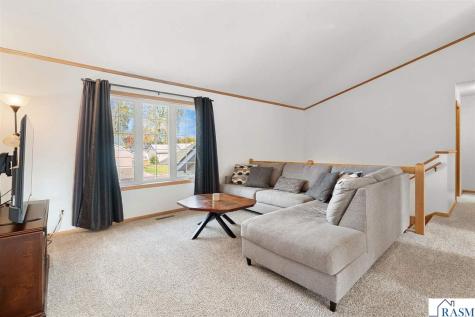 101 Teal Court Mankato MN 56001
