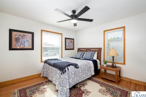 332 Harrison Avenue North Mankato MN 56003