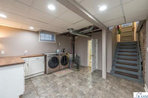 114 E Elm Street Mankato MN 56001
