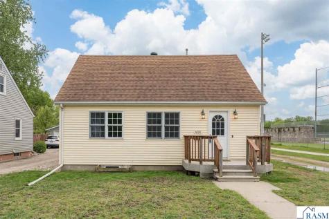 426 W Skaro Street St. Peter MN 56082