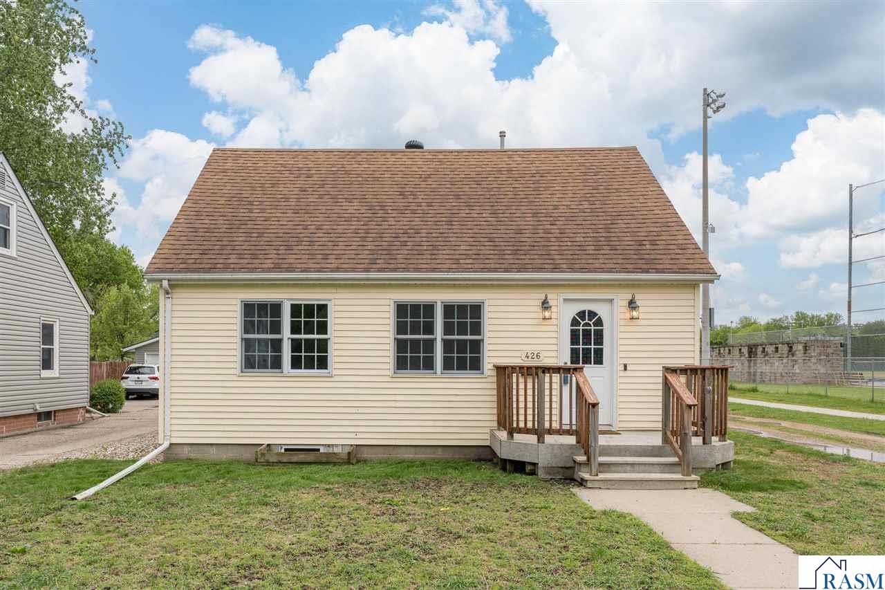 426 W Skaro Street St. Peter MN 56082