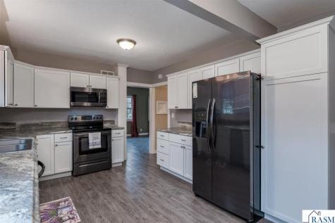 426 W Skaro Street St. Peter MN 56082