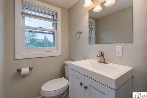 426 W Skaro Street St. Peter MN 56082