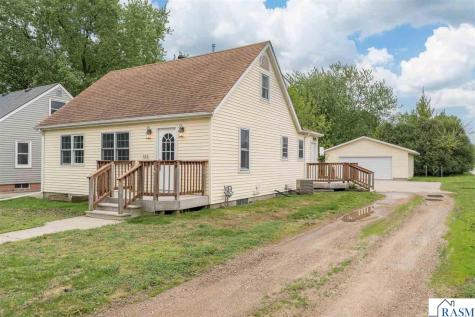426 W Skaro Street St. Peter MN 56082