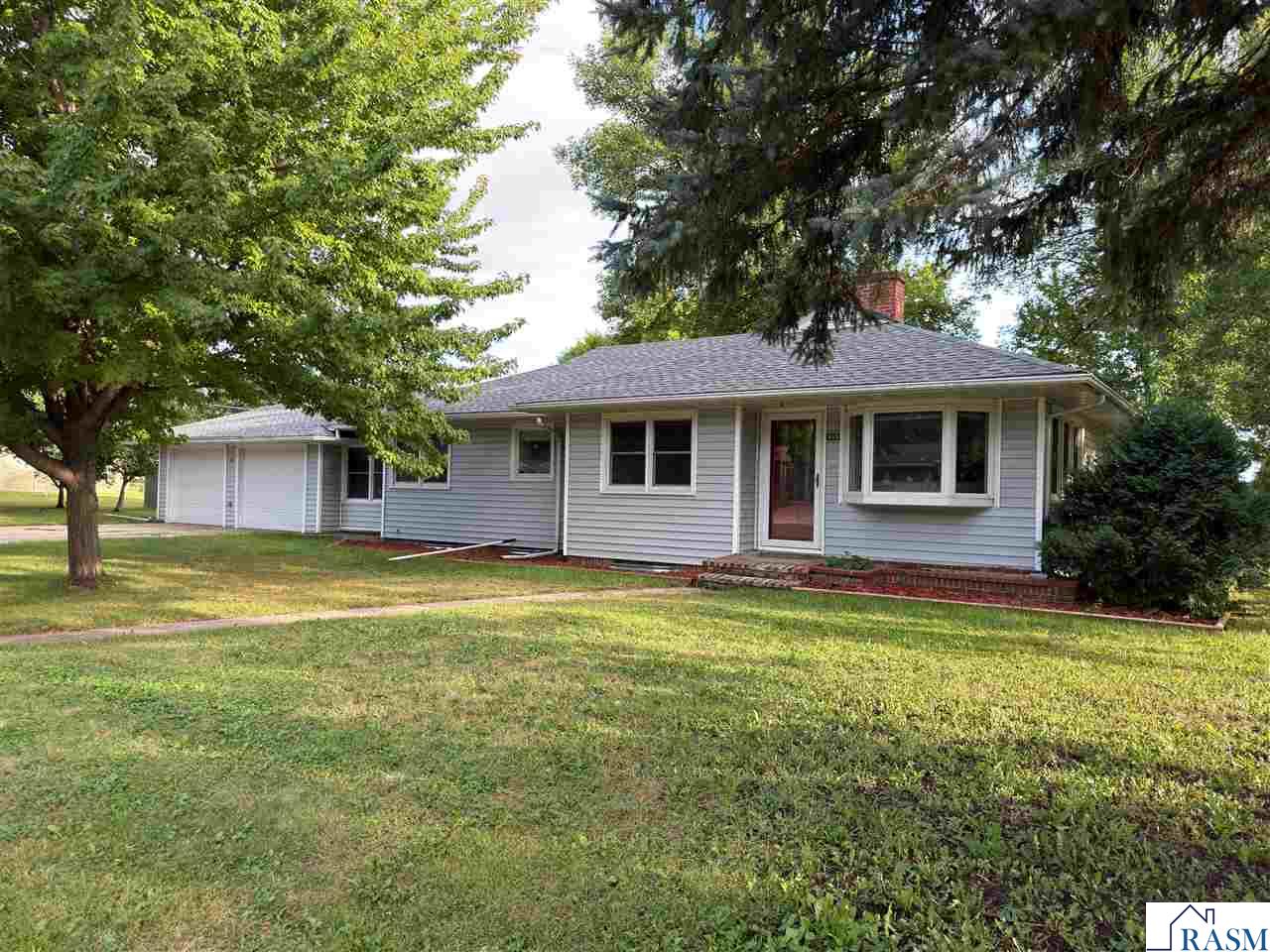815 Court Avenue Gaylord MN 55334