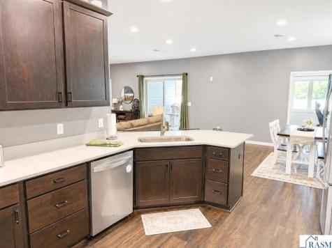 1122 Crystal Lake Drive Lake Crystal MN 56055-2410