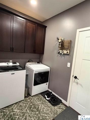 1122 Crystal Lake Drive Lake Crystal MN 56055-2410