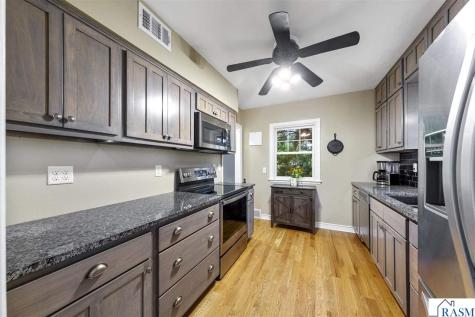 30 Wickersham Court Mankato MN 56001