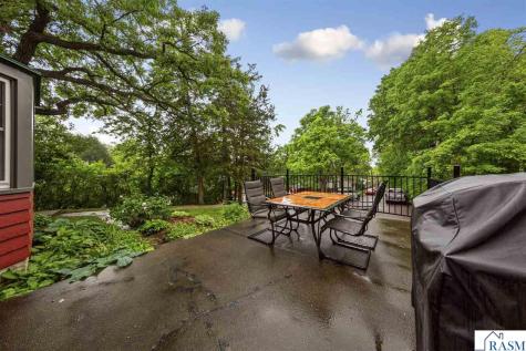 30 Wickersham Court Mankato MN 56001