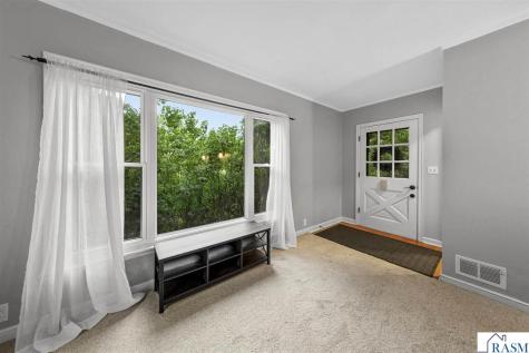 30 Wickersham Court Mankato MN 56001