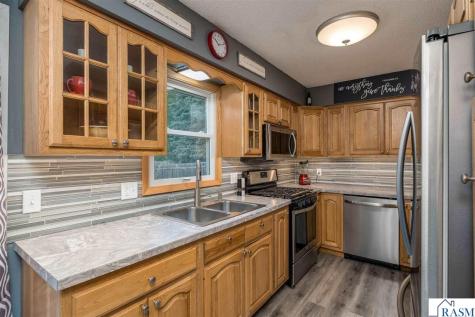 904 Mayvis Boulevard Mankato MN 56001