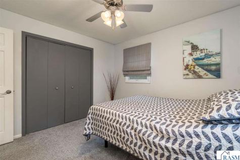 904 Mayvis Boulevard Mankato MN 56001