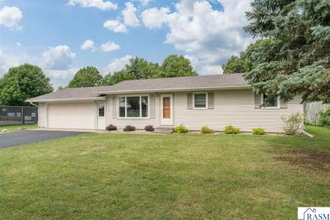904 Mayvis Boulevard Mankato MN 56001