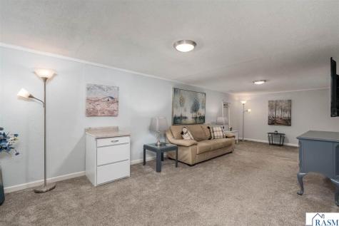 904 Mayvis Boulevard Mankato MN 56001