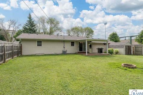 904 Mayvis Boulevard Mankato MN 56001