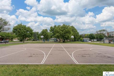 904 Mayvis Boulevard Mankato MN 56001