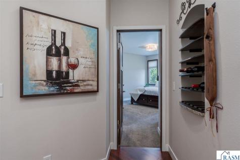 121 Grovebrook Drive Mankato MN 56001