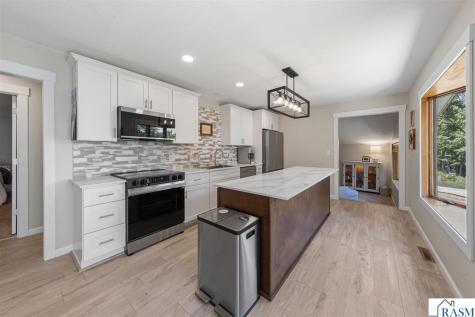 46541 Cape Horn Road Cleveland MN 56017