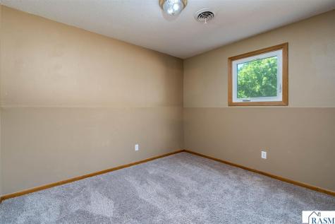 1655 Valley View Drive North Mankato MN 56003