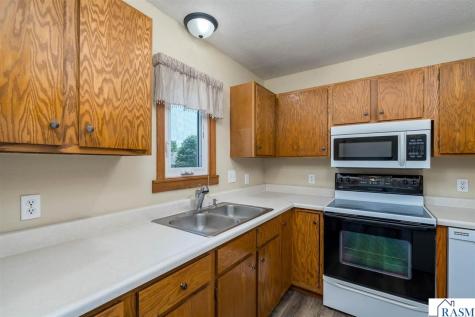 1655 Valley View Drive North Mankato MN 56003