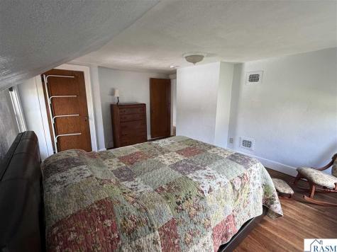 208 SE 2nd Avenue Mapleton MN 56065