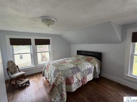 208 SE 2nd Avenue Mapleton MN 56065