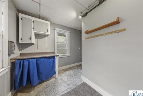 1617 N 4th Street Mankato MN 56001