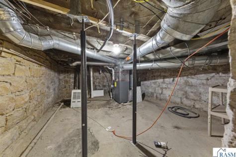 1617 N 4th Street Mankato MN 56001