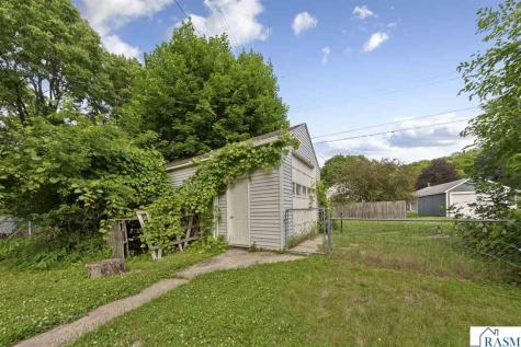 1617 N 4th Street Mankato MN 56001