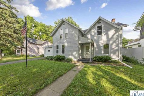 1617 N 4th Street Mankato MN 56001