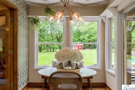 48194 Old River Bluff Road St. Peter MN 56082