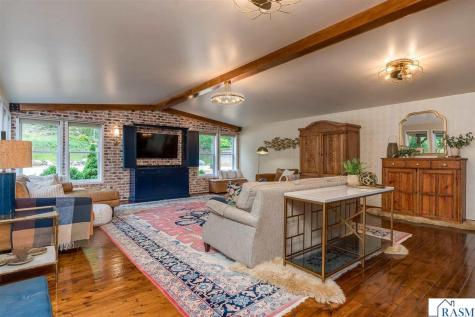 48194 Old River Bluff Road St. Peter MN 56082
