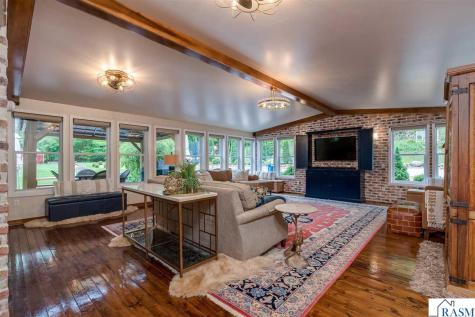 48194 Old River Bluff Road St. Peter MN 56082