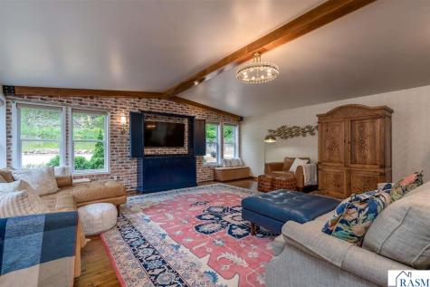 48194 Old River Bluff Road St. Peter MN 56082