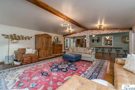 48194 Old River Bluff Road St. Peter MN 56082