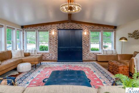 48194 Old River Bluff Road St. Peter MN 56082
