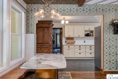 48194 Old River Bluff Road St. Peter MN 56082