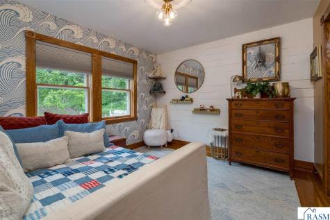48194 Old River Bluff Road St. Peter MN 56082