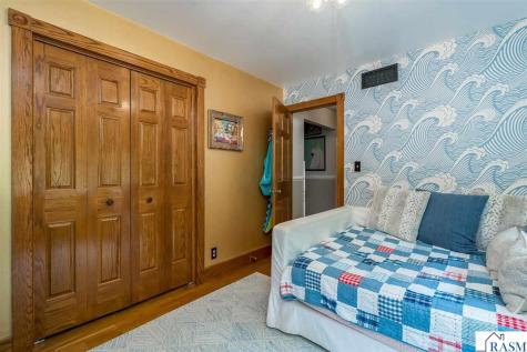 48194 Old River Bluff Road St. Peter MN 56082