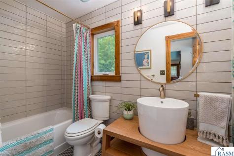 48194 Old River Bluff Road St. Peter MN 56082