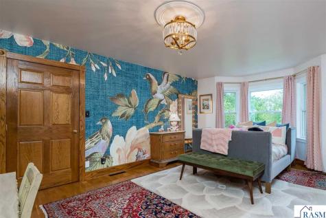 48194 Old River Bluff Road St. Peter MN 56082