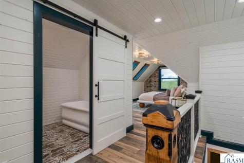 48194 Old River Bluff Road St. Peter MN 56082
