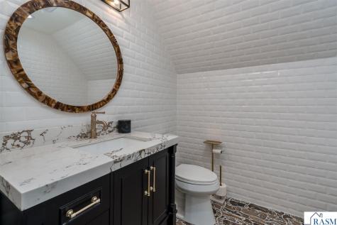 48194 Old River Bluff Road St. Peter MN 56082