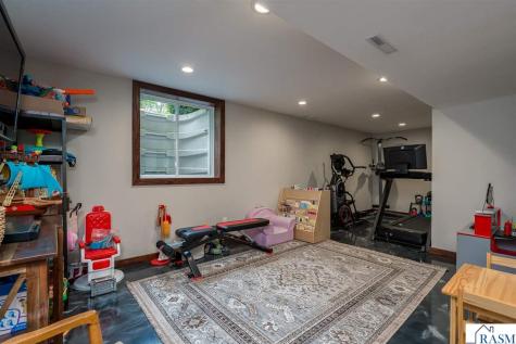 48194 Old River Bluff Road St. Peter MN 56082